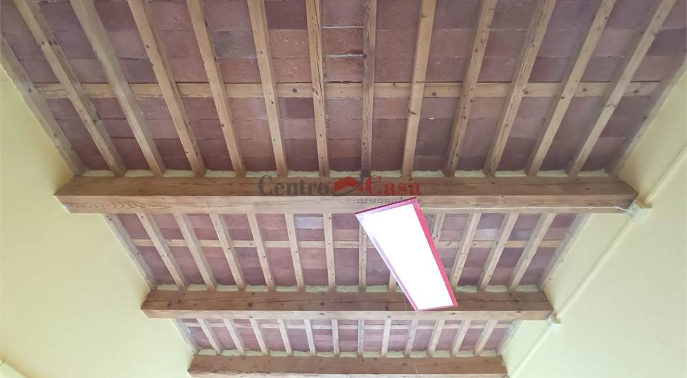 Soffitto area commerciale
