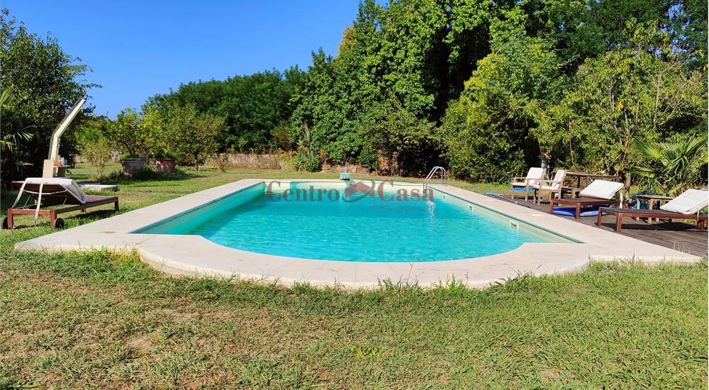 Piscina