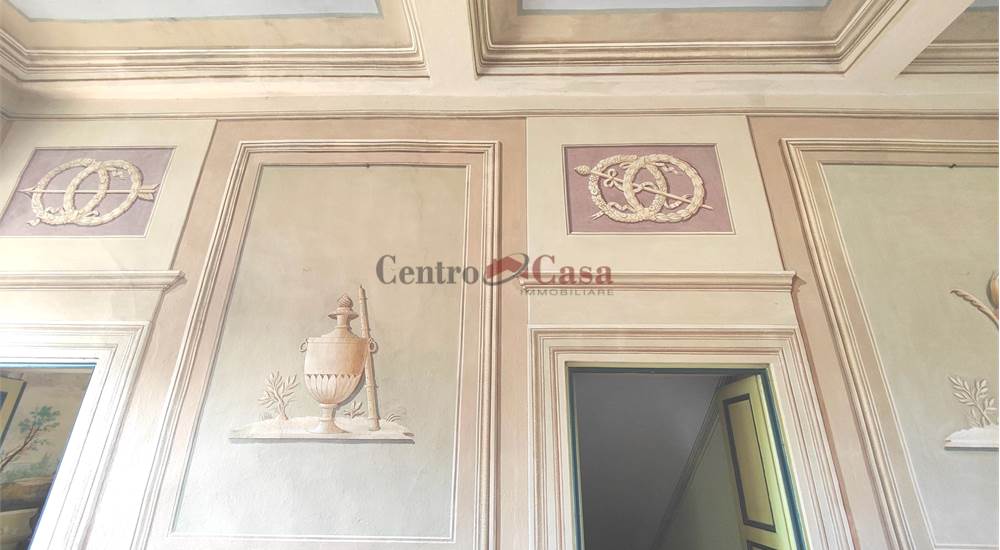 Dettaglio parete salone piano primo