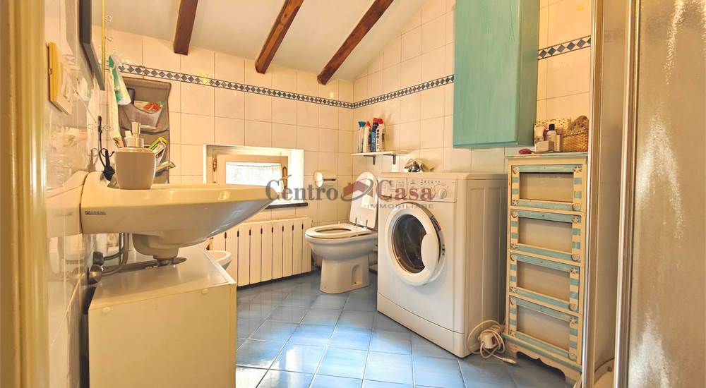 Bagno piano primo
