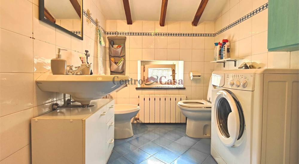 Bagno piano primo