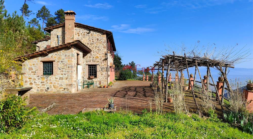 Esterno