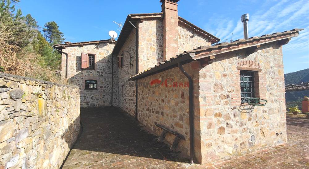 Esterno