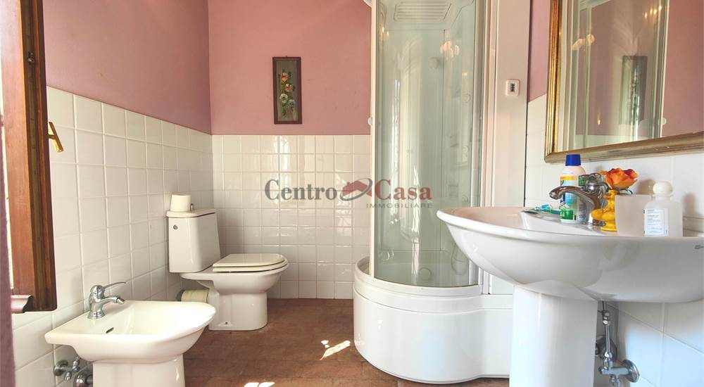 Bagno piano primo