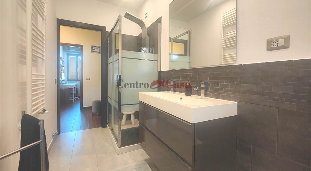 Bagno piano primo