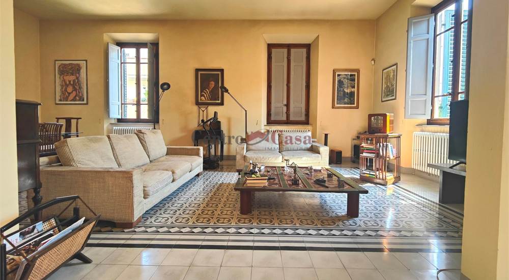 Salone