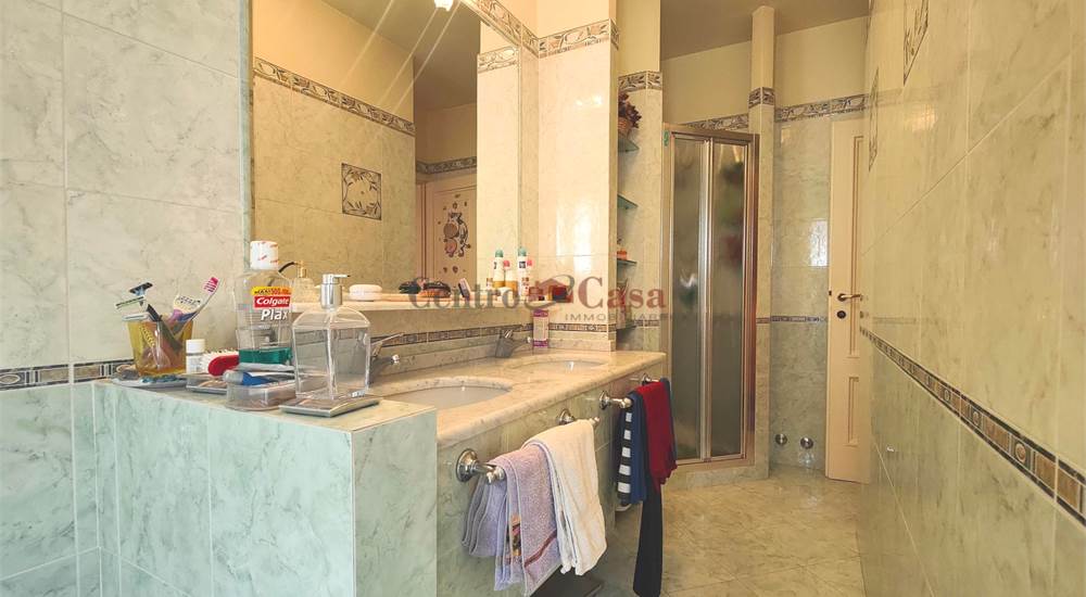 Bagno piano primo